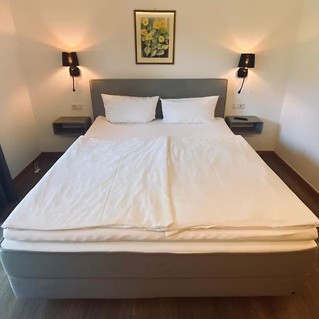 Gasthaus - Hotel Alt Fuerstaett Rosenheim Kültér fotó
