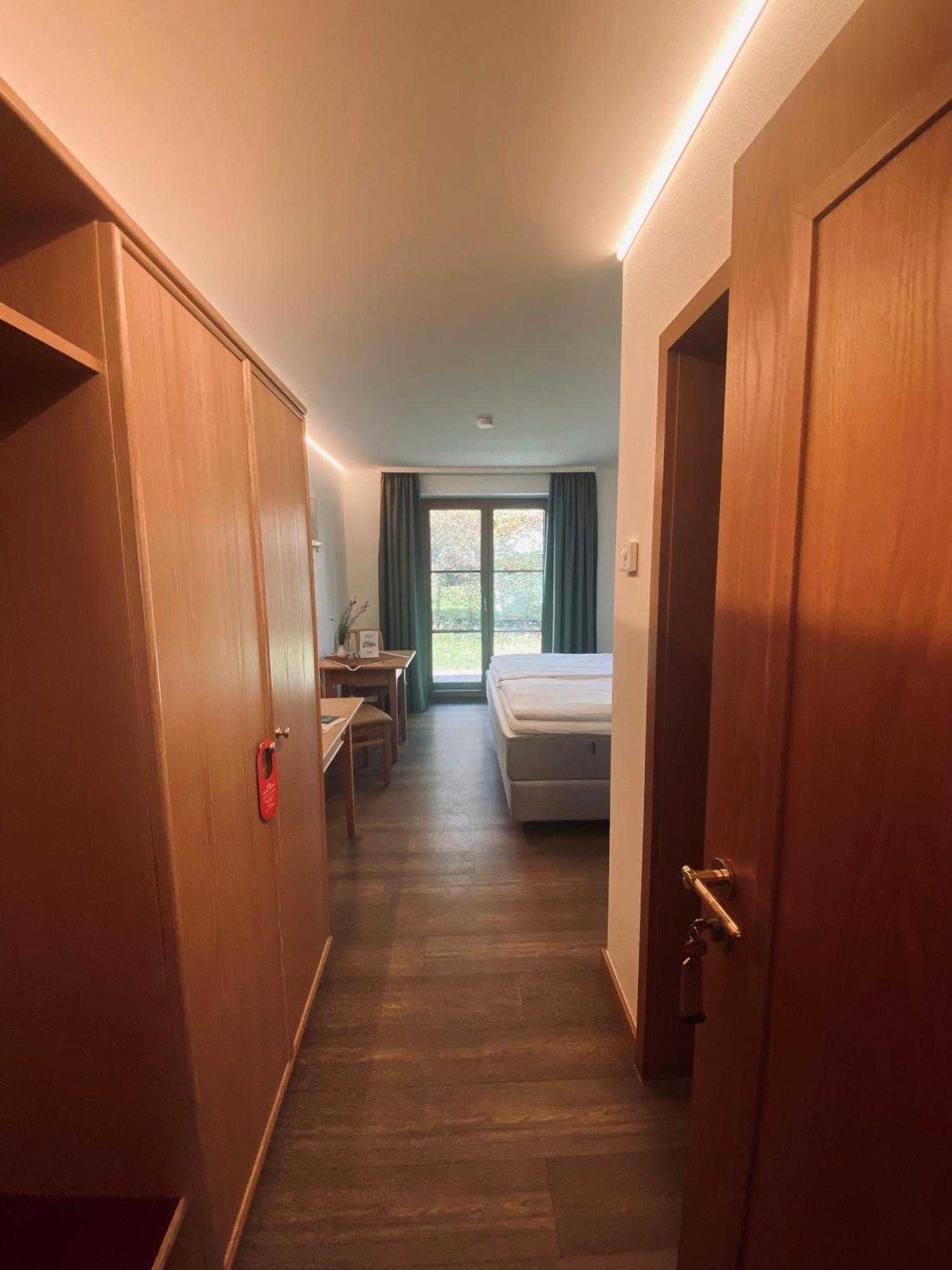 Gasthaus - Hotel Alt Fuerstaett Rosenheim Kültér fotó