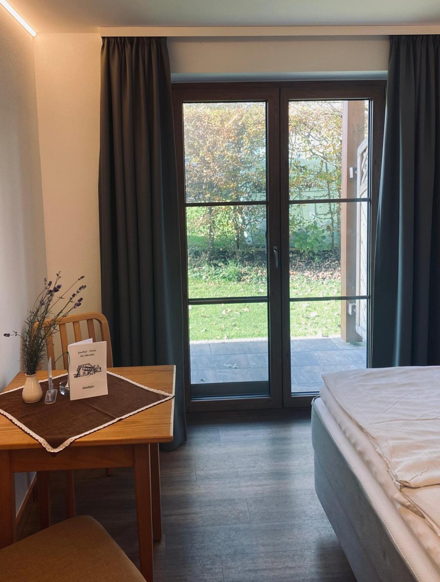 Gasthaus - Hotel Alt Fuerstaett Rosenheim Kültér fotó