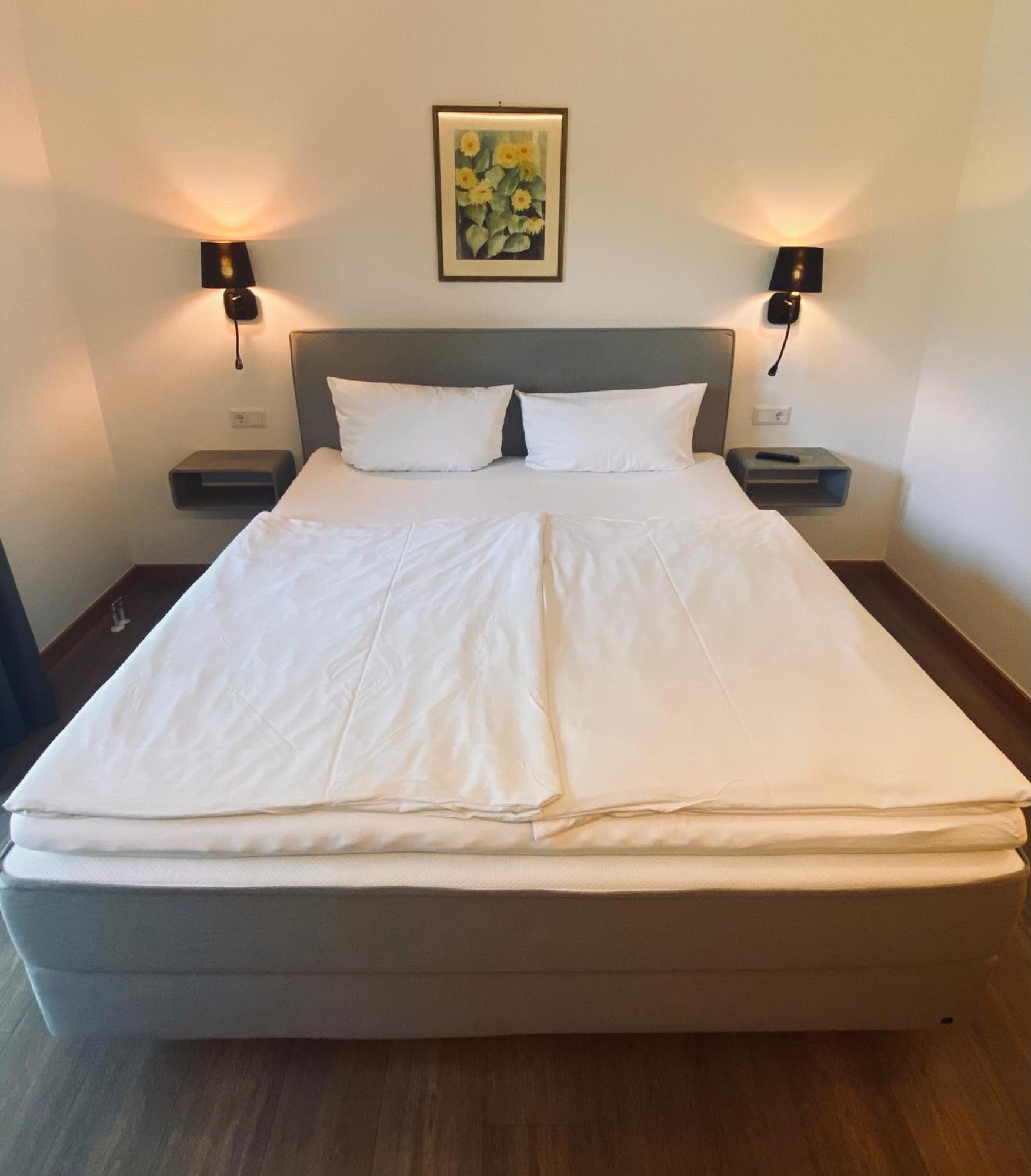 Gasthaus - Hotel Alt Fuerstaett Rosenheim Kültér fotó