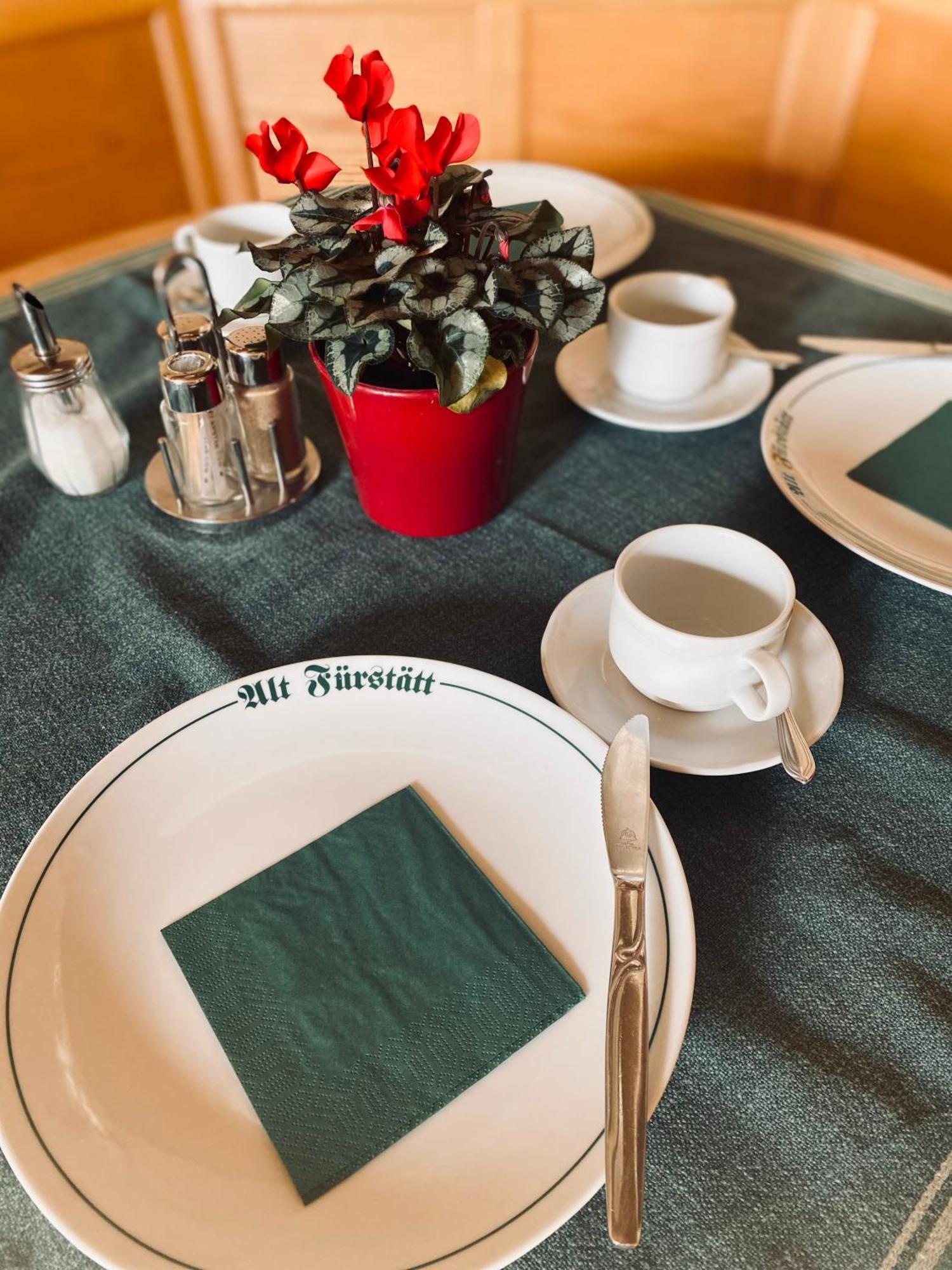 Gasthaus - Hotel Alt Fuerstaett Rosenheim Kültér fotó
